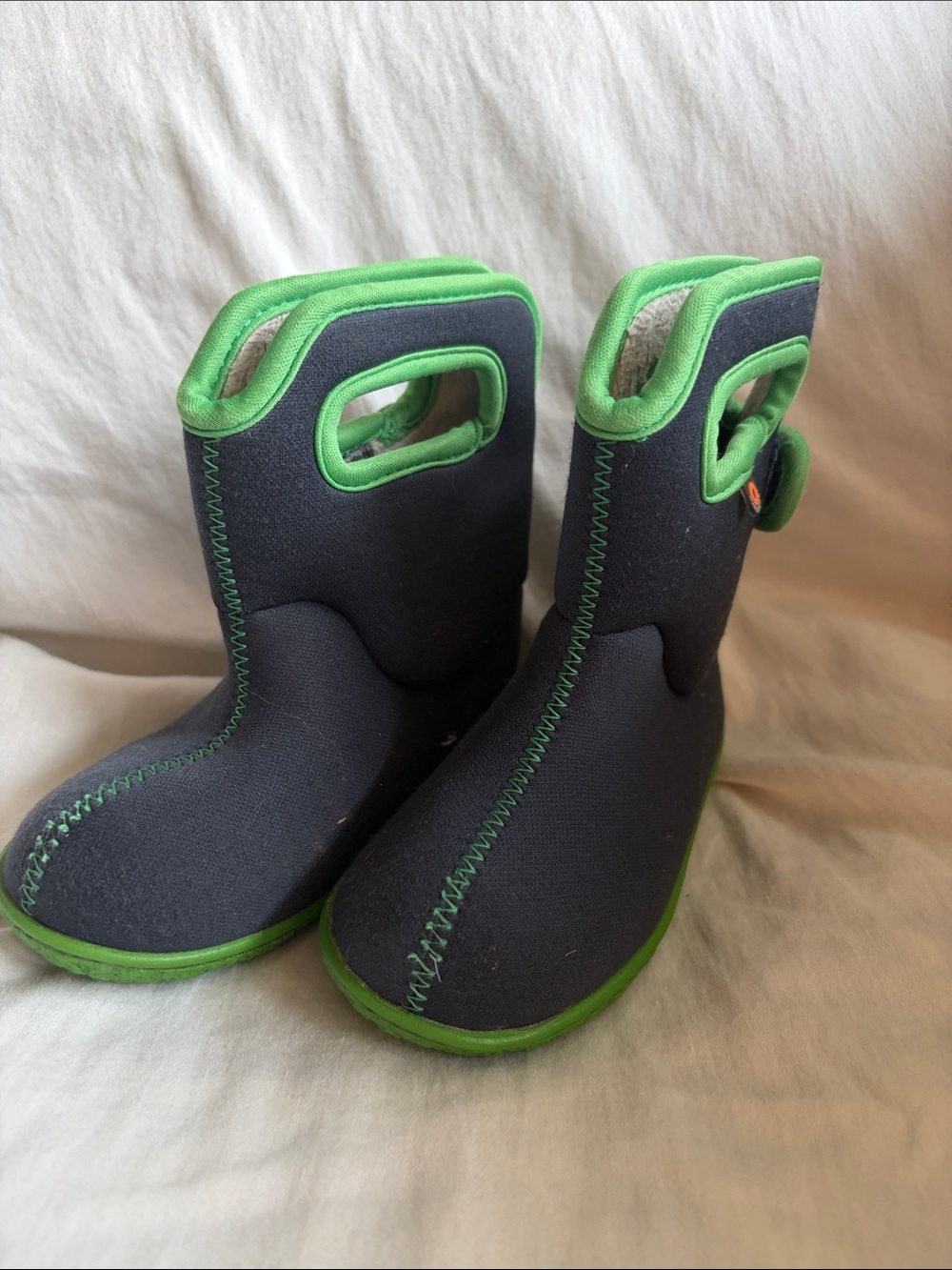 Kids Waterproof Neoprene Winter Boots - Black with Green Trim